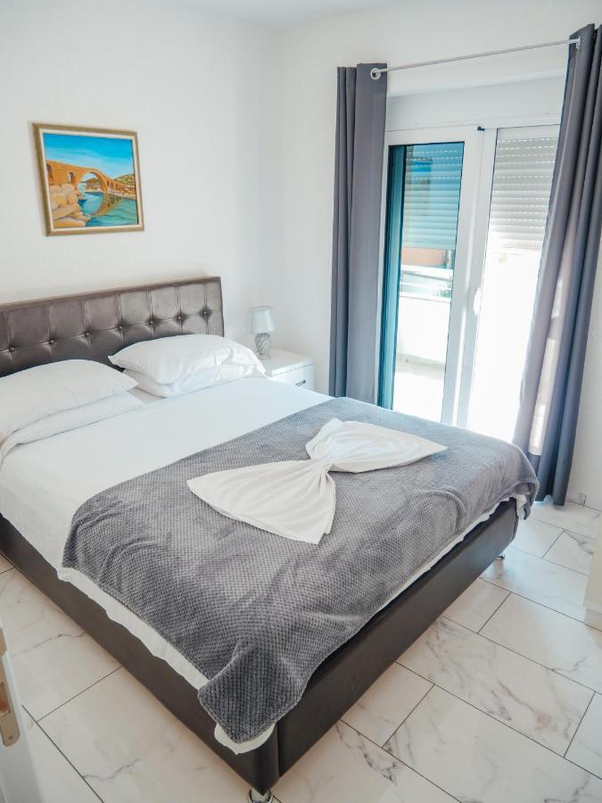 Apartments Gjenashaj ウルツィニ エクステリア 写真