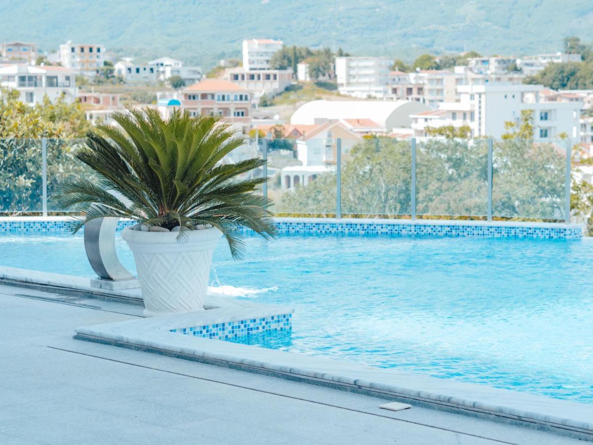 Apartments Gjenashaj ウルツィニ エクステリア 写真