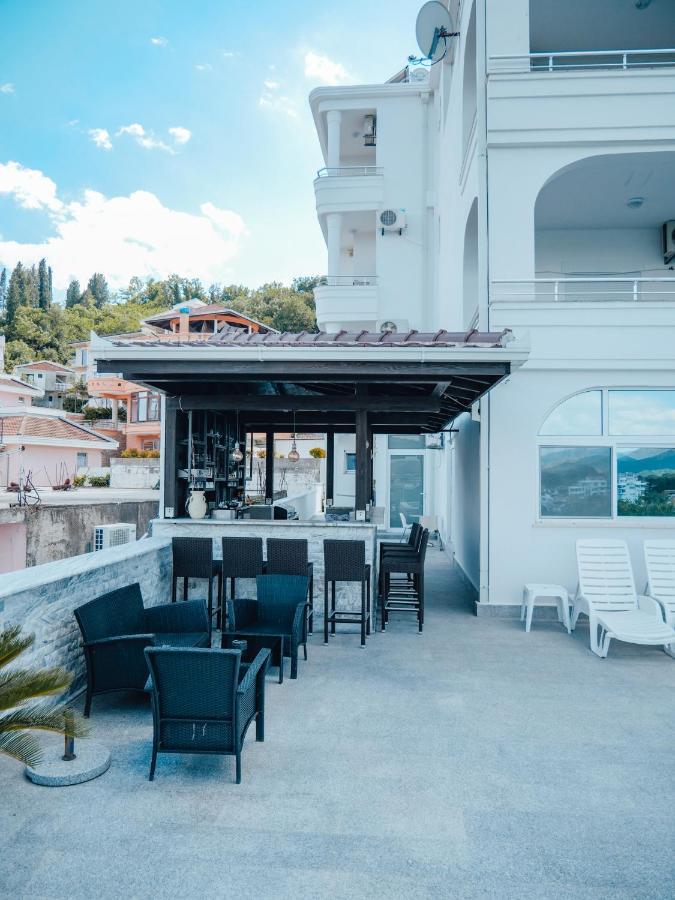 Apartments Gjenashaj ウルツィニ エクステリア 写真