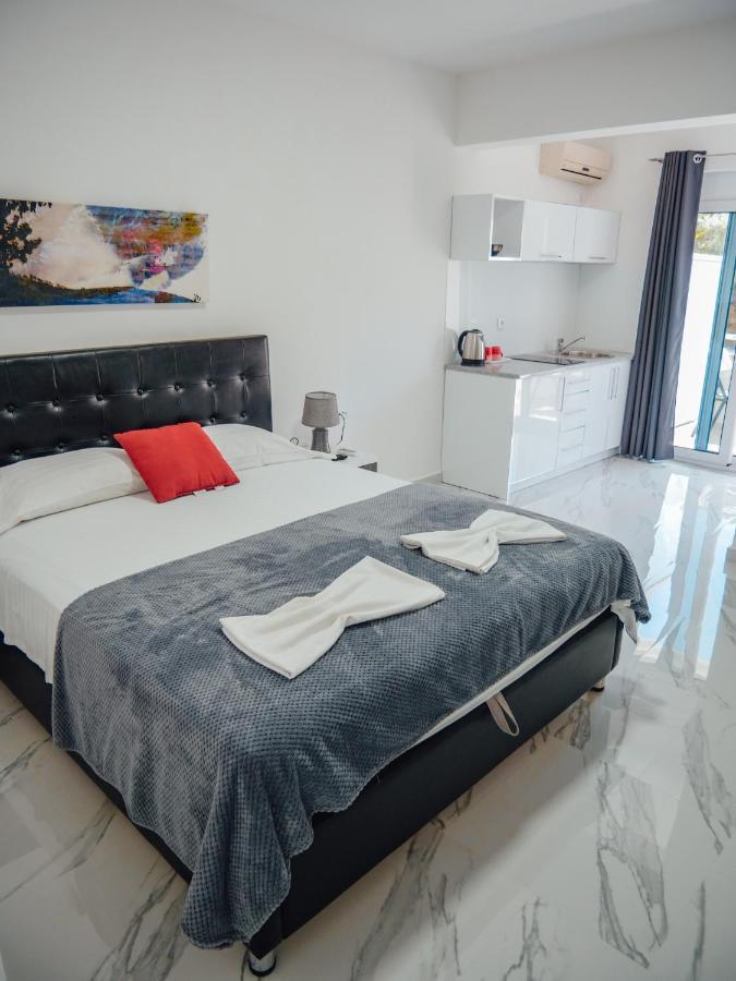 Apartments Gjenashaj ウルツィニ エクステリア 写真