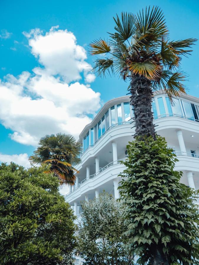 Apartments Gjenashaj ウルツィニ エクステリア 写真