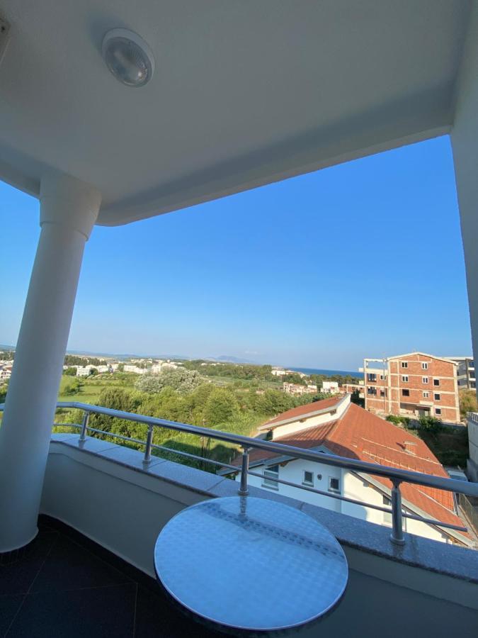 Apartments Gjenashaj ウルツィニ エクステリア 写真